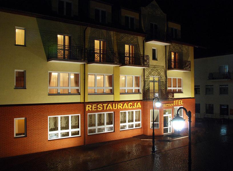 Secession Hotel Leczna Exterior foto