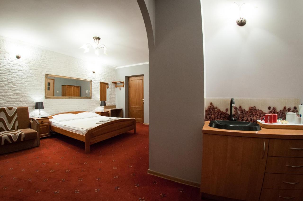 Secession Hotel Leczna Exterior foto